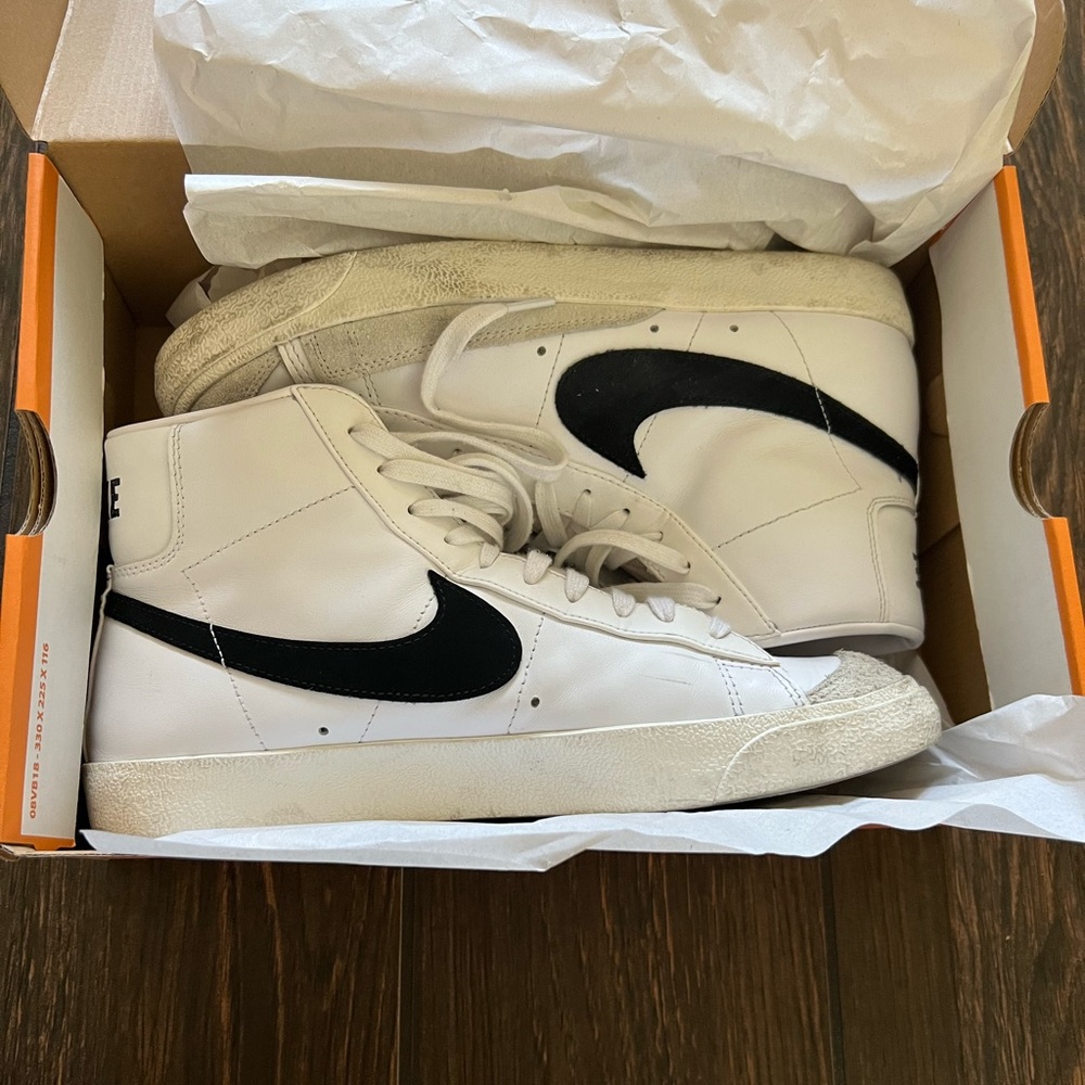 Nike Blazer Mid ‘77 Vintage Size 10.5